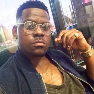 Meet your Posher, Johnny